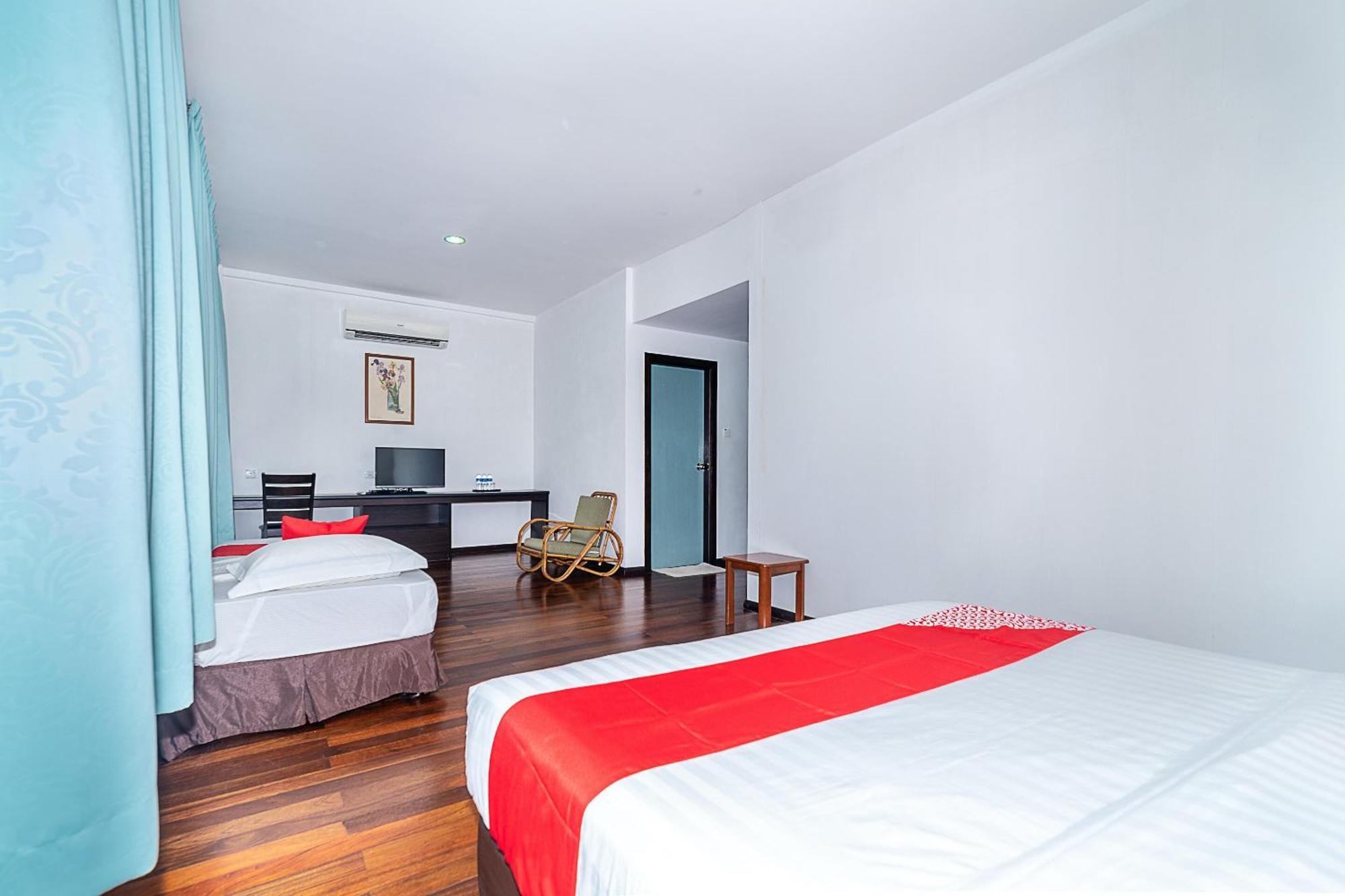 Eagle Wood Garden Hotel Membakut Buitenkant foto