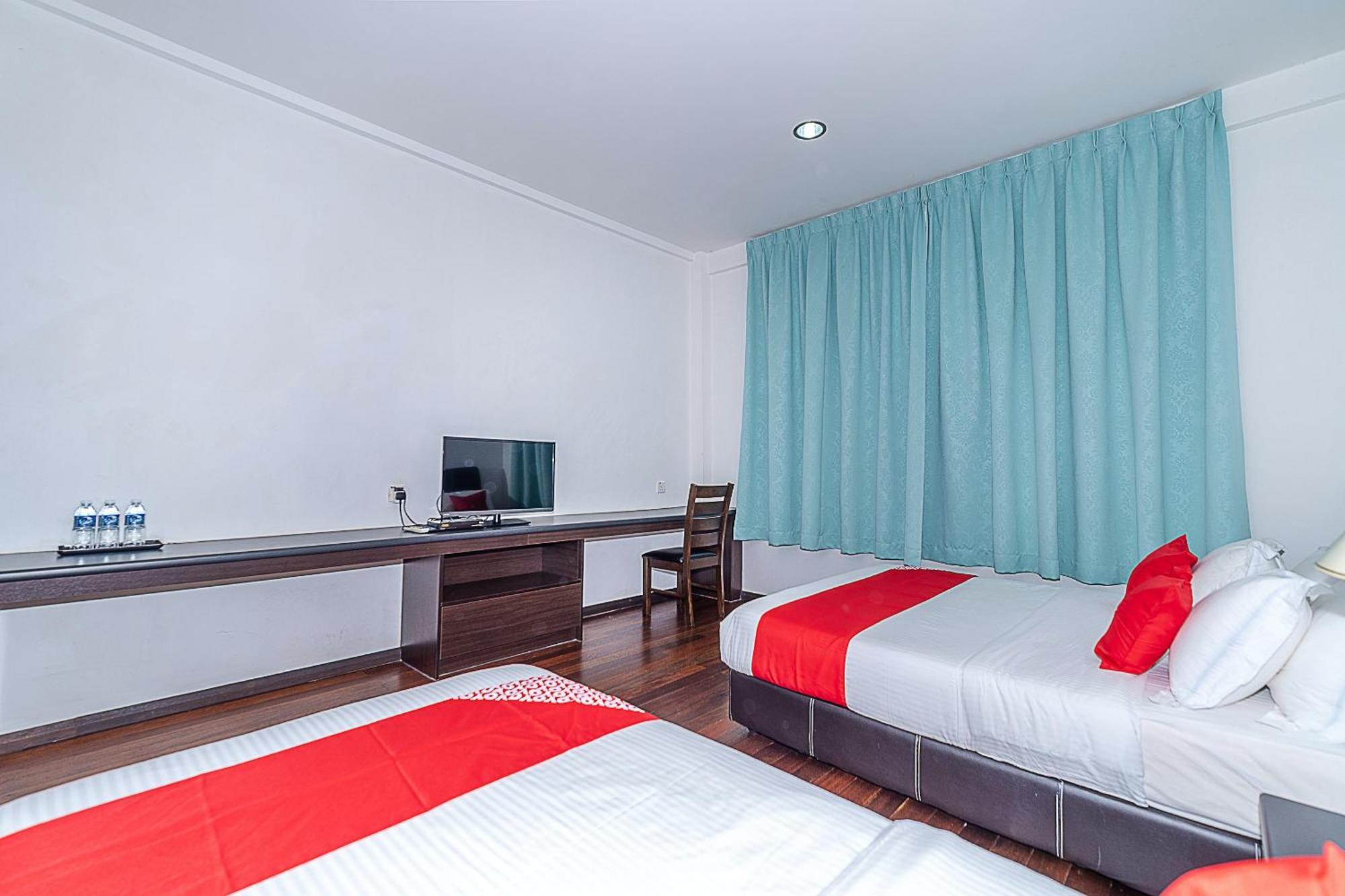 Eagle Wood Garden Hotel Membakut Buitenkant foto